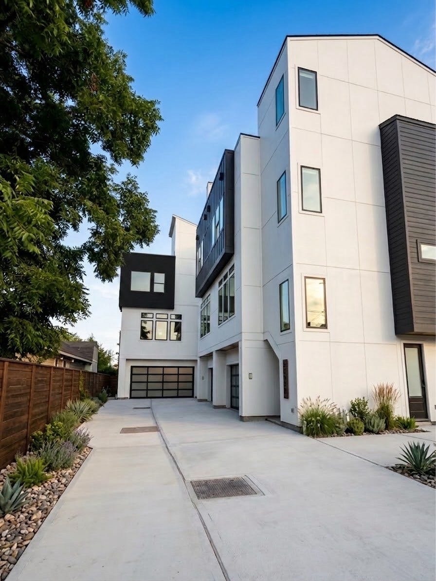 1105 York Street, #B, Houston, TX 77003
