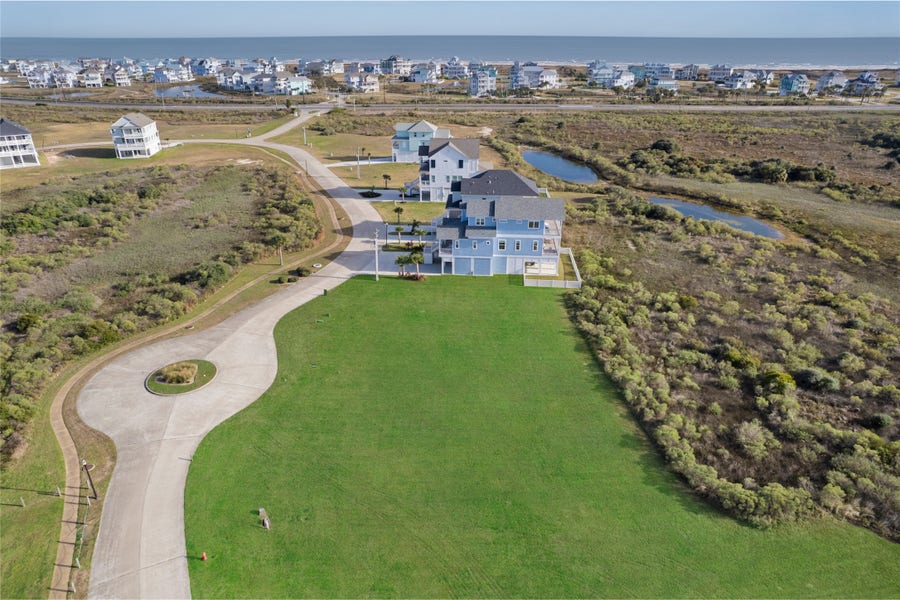 Property photo for 26003 Bay Breeze Drive, Galveston, TX