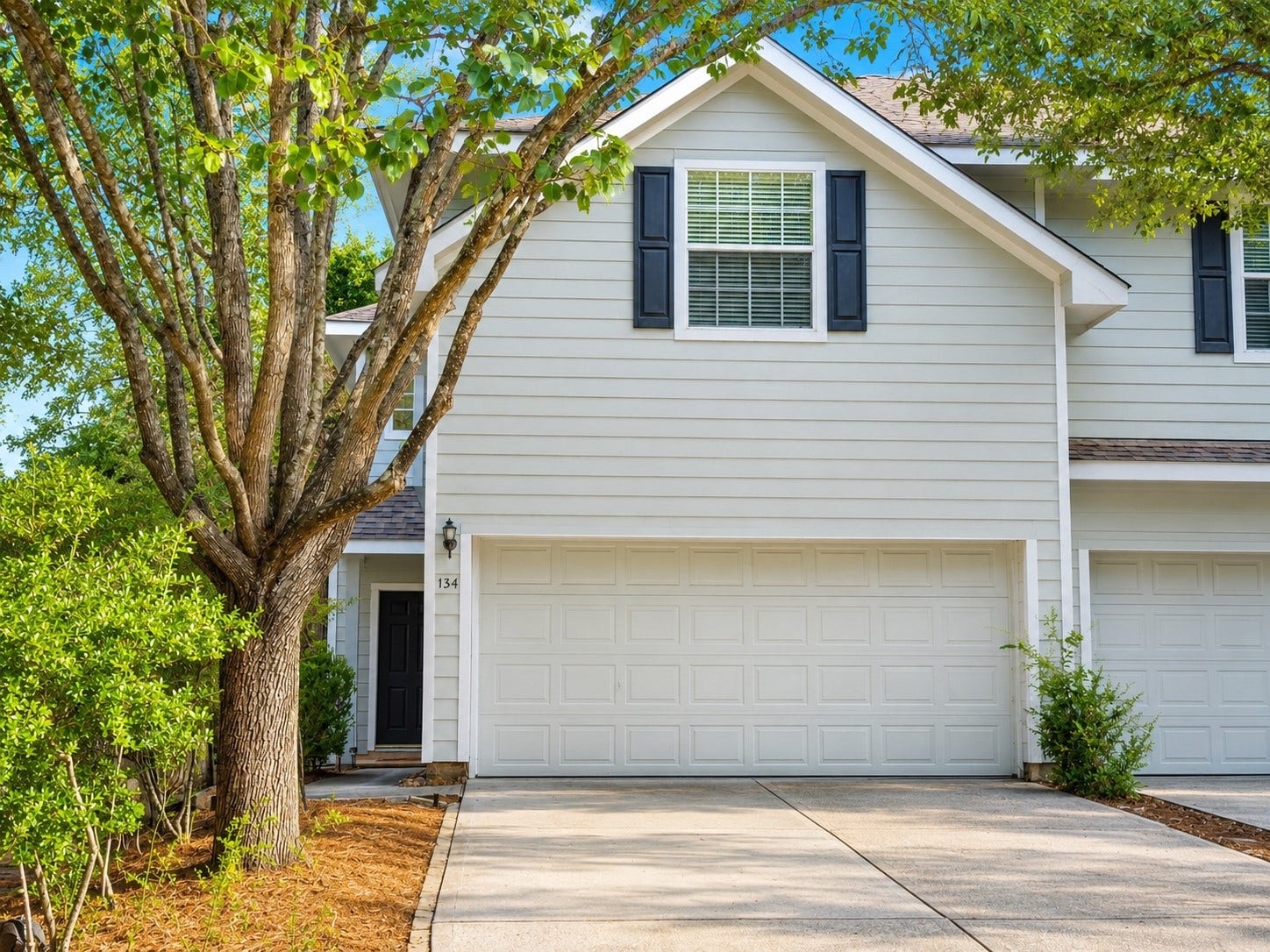 134 N Camellia Grove Circle, The Woodlands, TX 77382 Front View