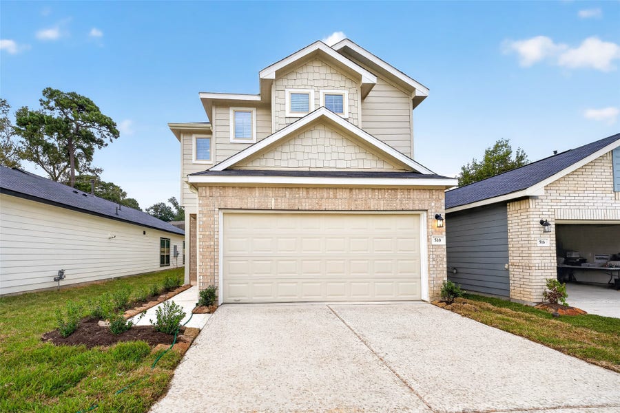 Property photo for 518 Emerald Thicket Lane, Huffman, TX