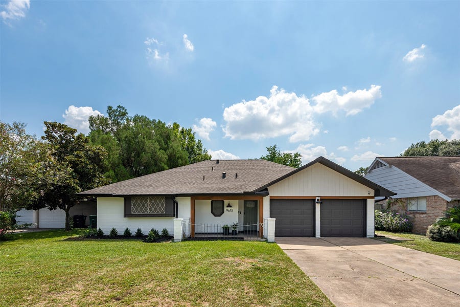 Property photo for 9615 Richmond Avenue, Houston, TX