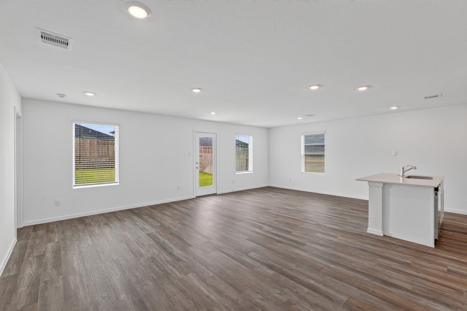40818 Hawthorne Glades Street, Magnolia, TX 77354 40818 Hawthorne Glades Street, Magnolia, TX 77354