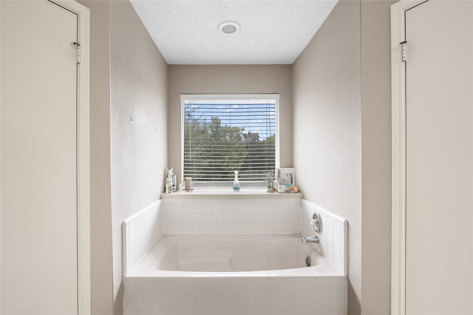 22510 Rangeview Drive, Katy, TX 77450 22510 Rangeview Drive, Katy, TX 77450