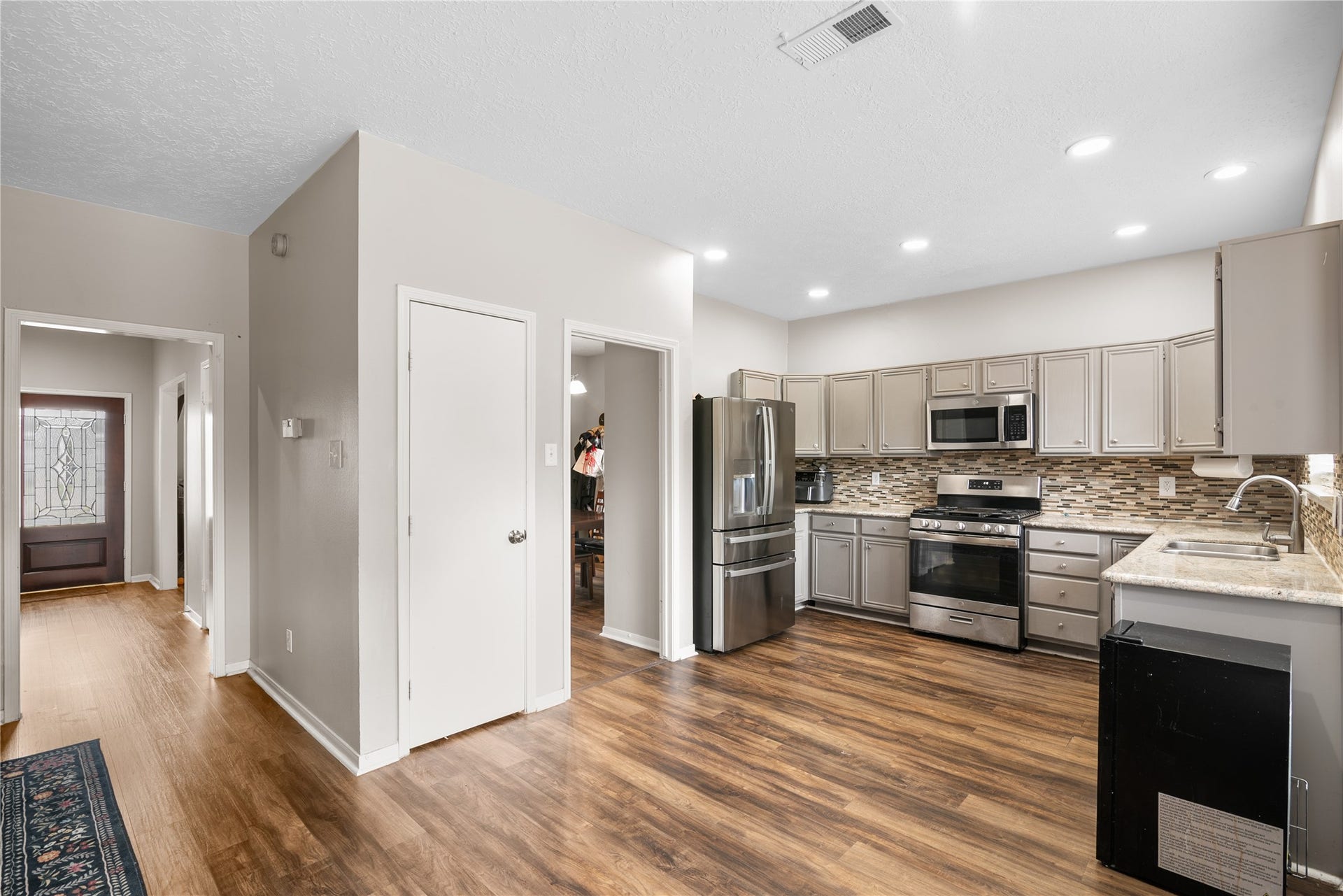 22510 Rangeview Drive, Katy, TX 77450 22510 Rangeview Drive, Katy, TX 77450