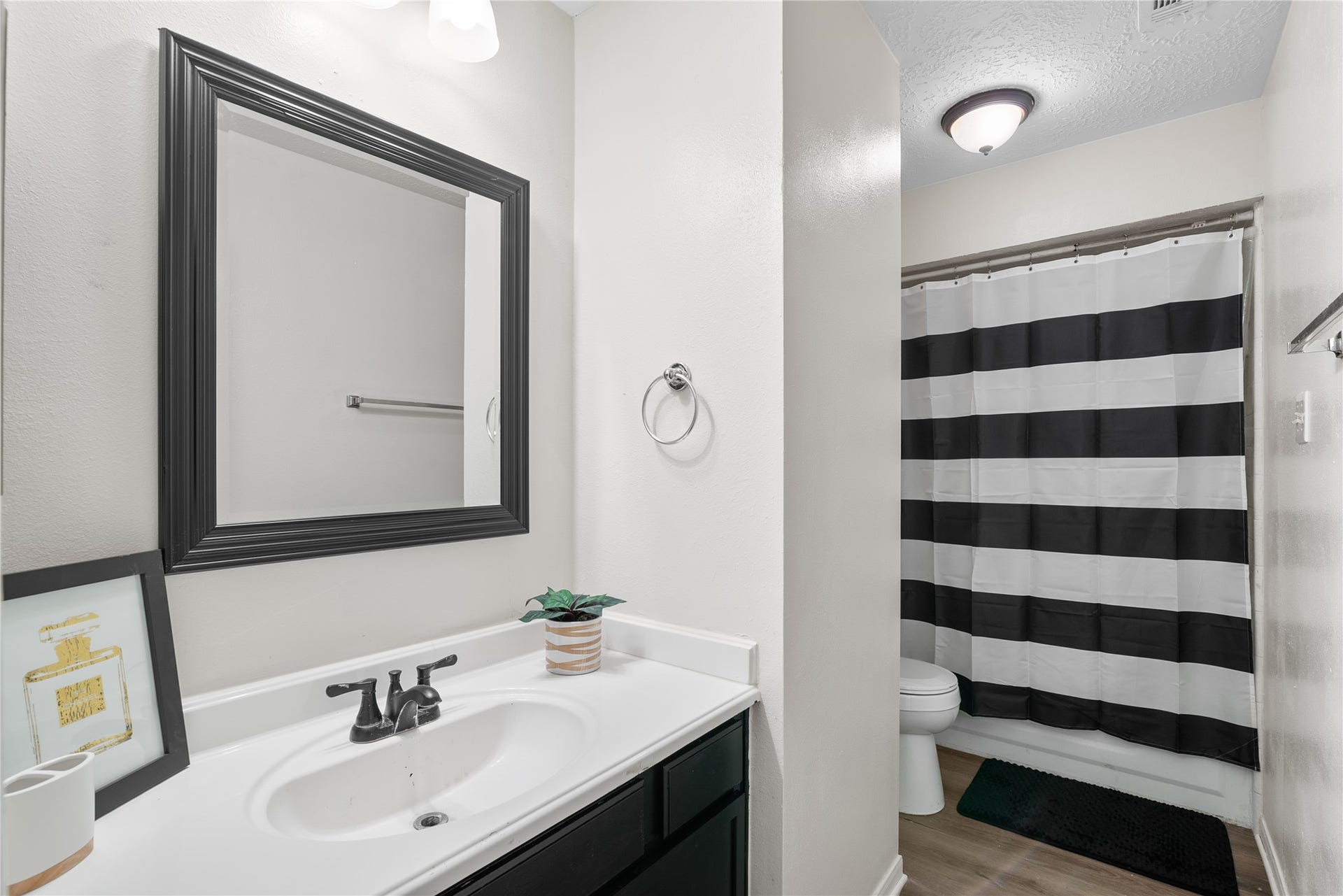 22510 Rangeview Drive, Katy, TX 77450 22510 Rangeview Drive, Katy, TX 77450