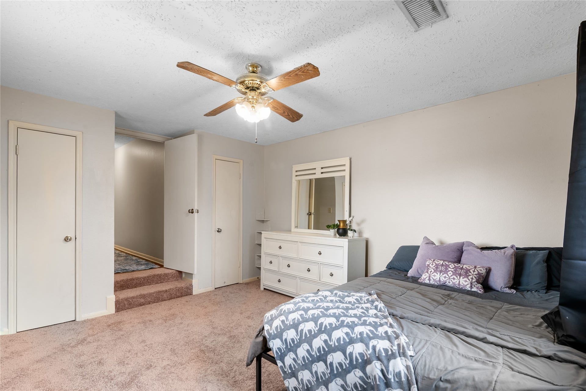 22510 Rangeview Drive, Katy, TX 77450 22510 Rangeview Drive, Katy, TX 77450