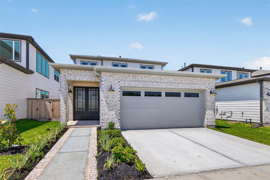 Property photo for 4310 Avron Drive, Stafford, TX