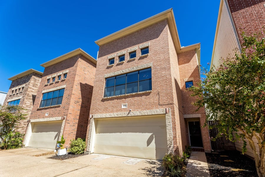 Property photo for 3536 Omeara Drive, Houston, TX