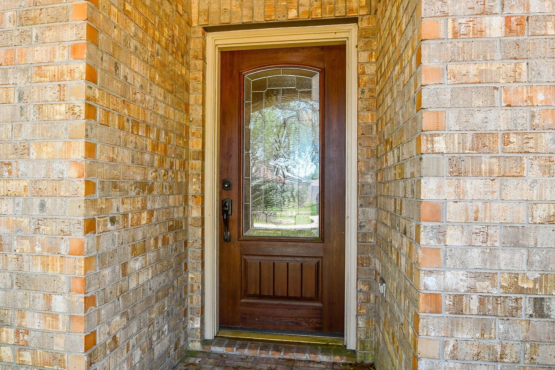 827 N Wellsford Drive, Pearland, TX 77584