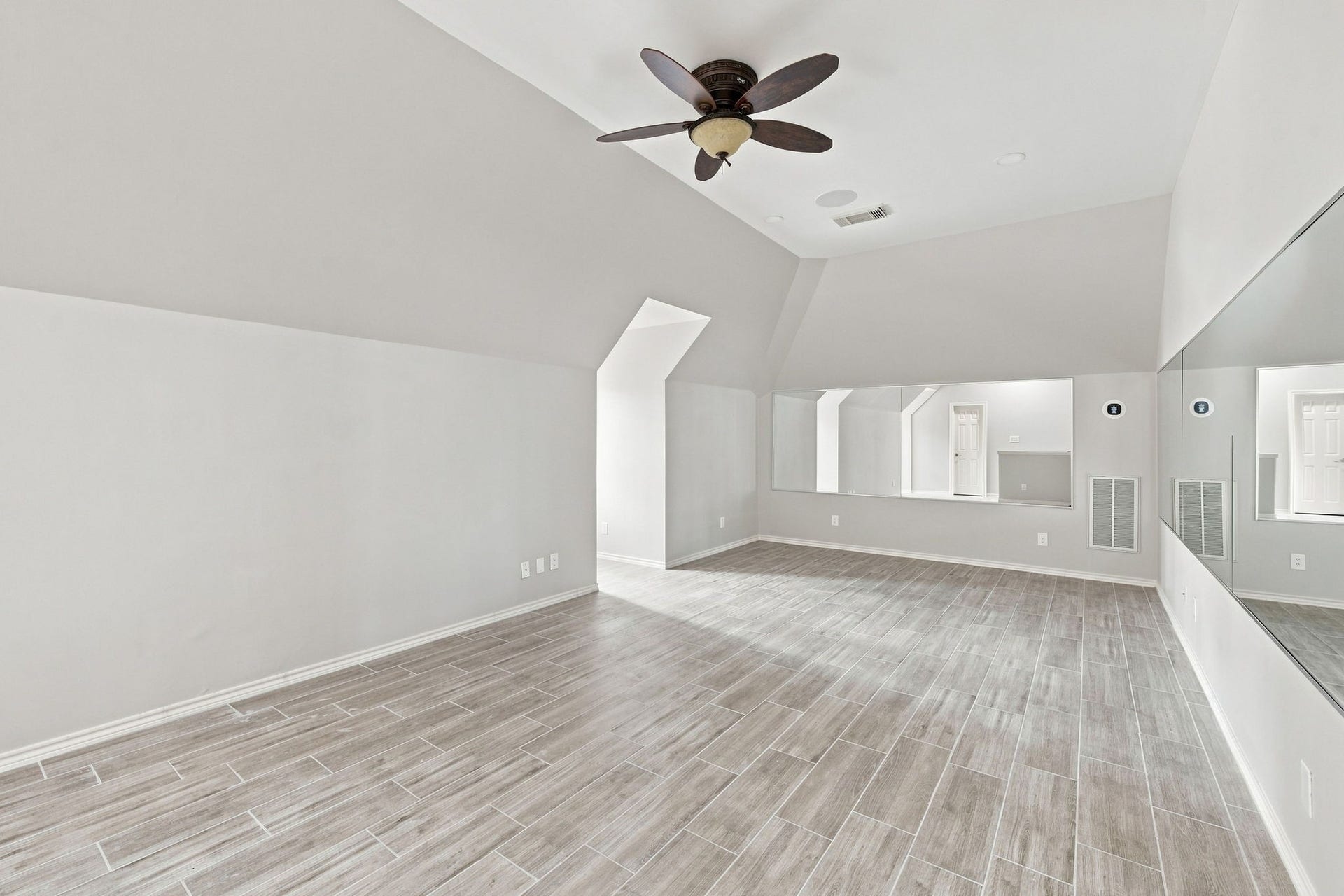 2211 Augusta Drive, #1, Houston, TX 77057