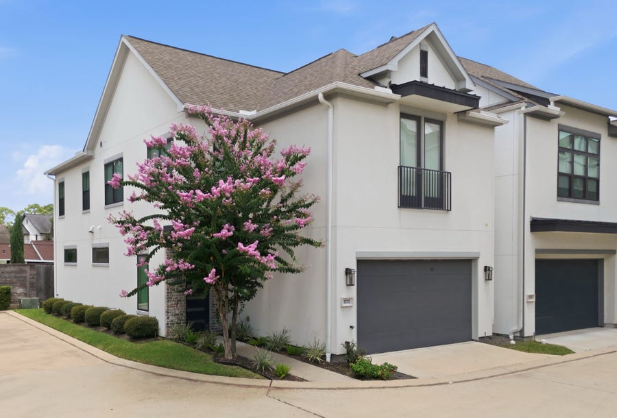 Property photo for 1737 Ojeman Point Lane, Houston, TX