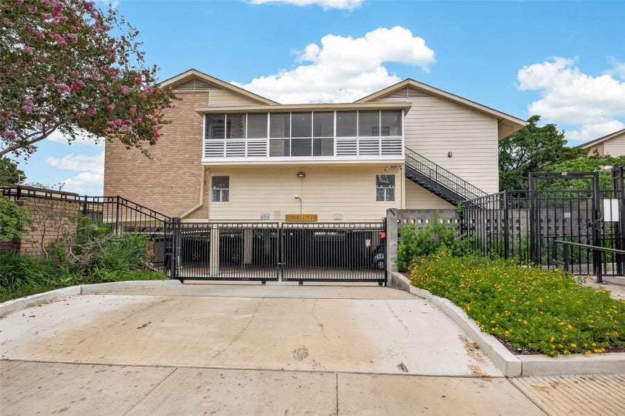 Property photo for 3131 Cummins Street, #82, Houston, TX