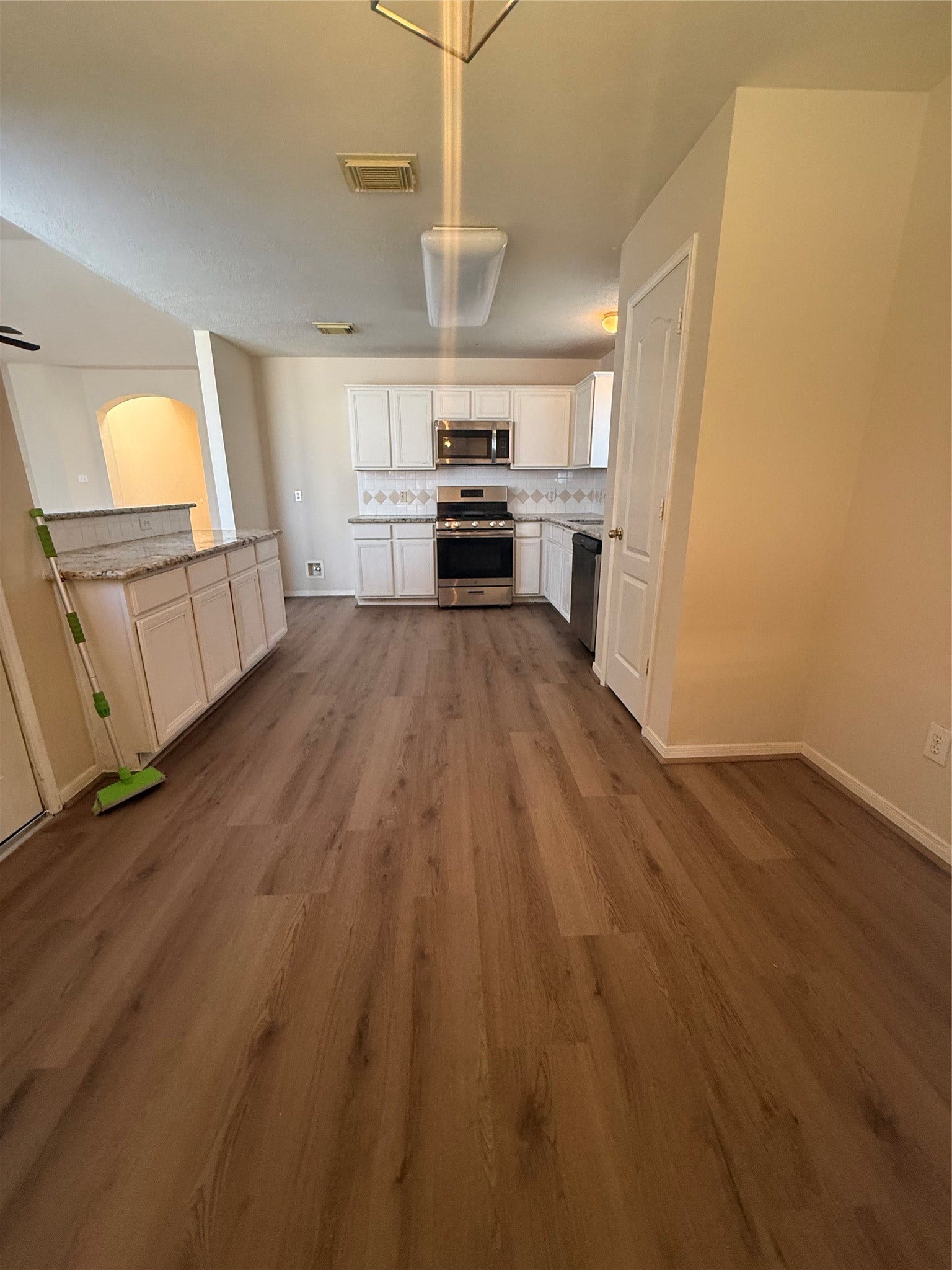 21614 Oak Creek Court, Katy, TX 77450 21614 Oak Creek Court, Katy, TX 77450