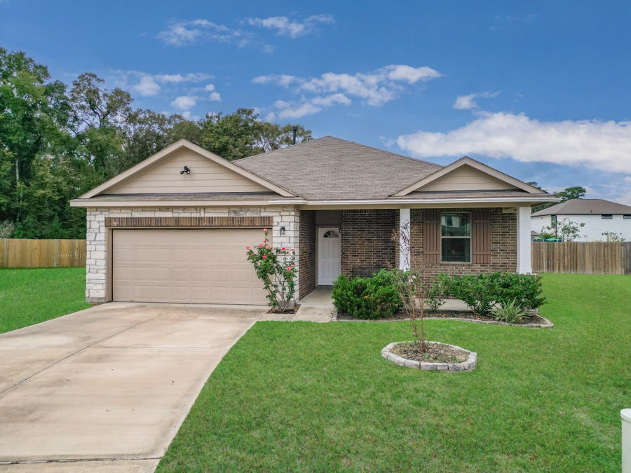 Property photo for 11064 Patriot Court, Cleveland, TX