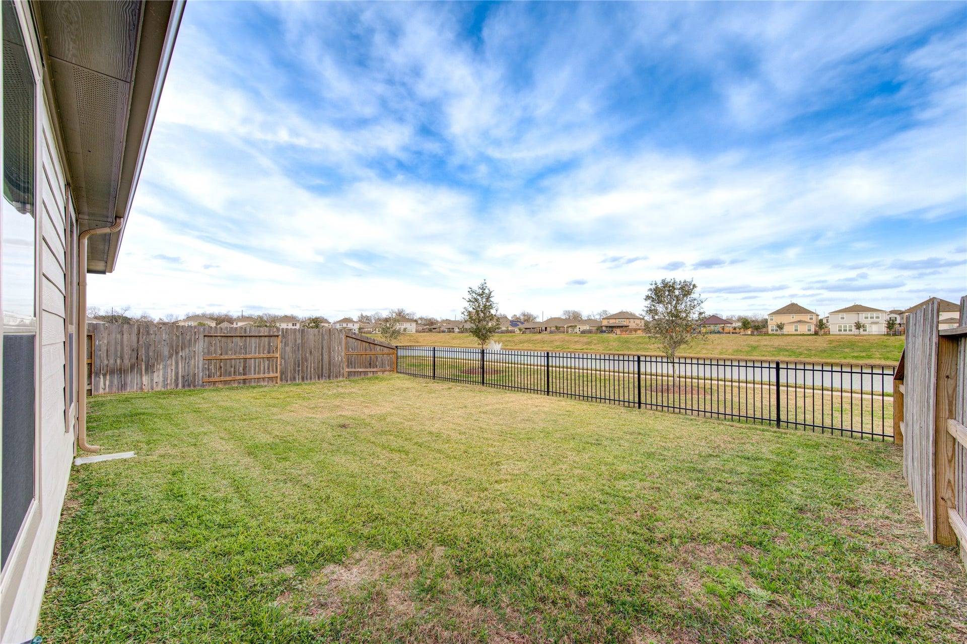 4922 Lucky Fawn Lane, Richmond, TX 77406 4922 Lucky Fawn Lane, Richmond, TX 77406