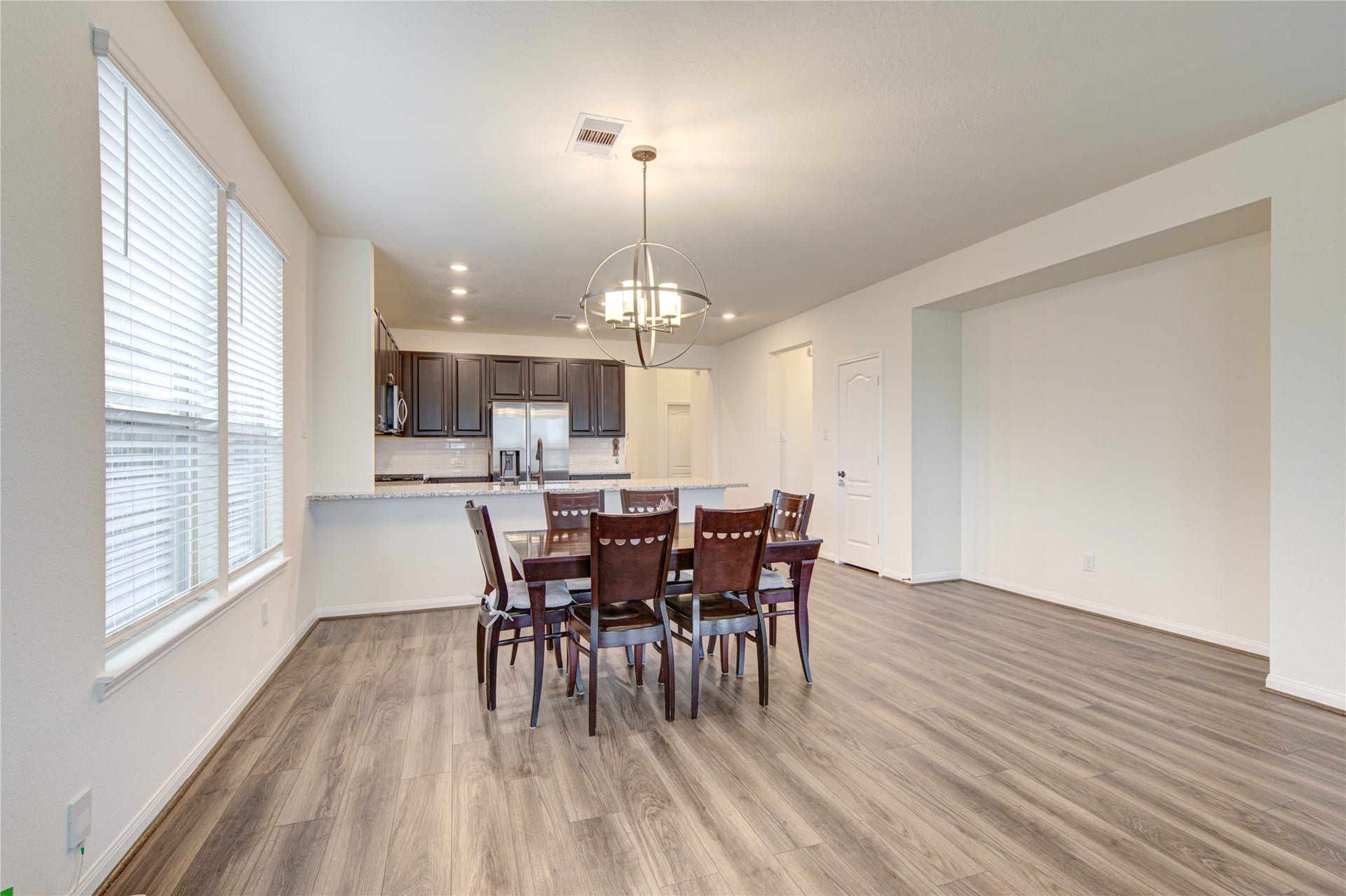 4922 Lucky Fawn Lane, Richmond, TX 77406 Open Concept