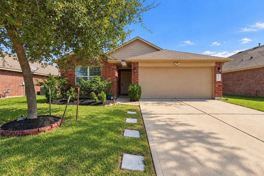 Property photo for 5522 Dovetail Arbor Trace, Katy, TX