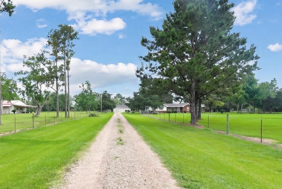 Property photo for 4848 Wickwillow, Alvin, TX