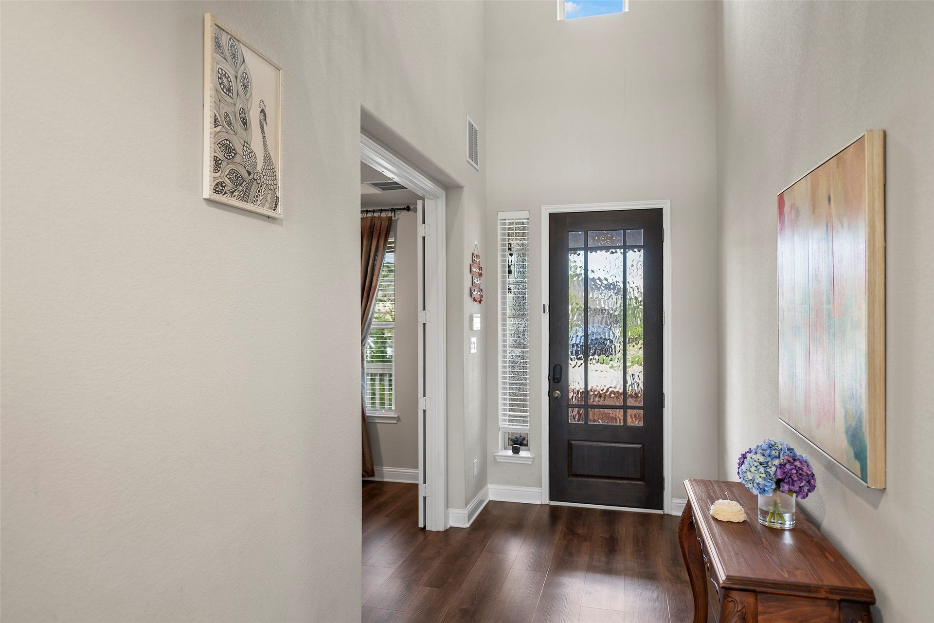 10810 Carolina Willow Court, Cypress, TX 77433 Bright entryway offering a warm welcome into the home.