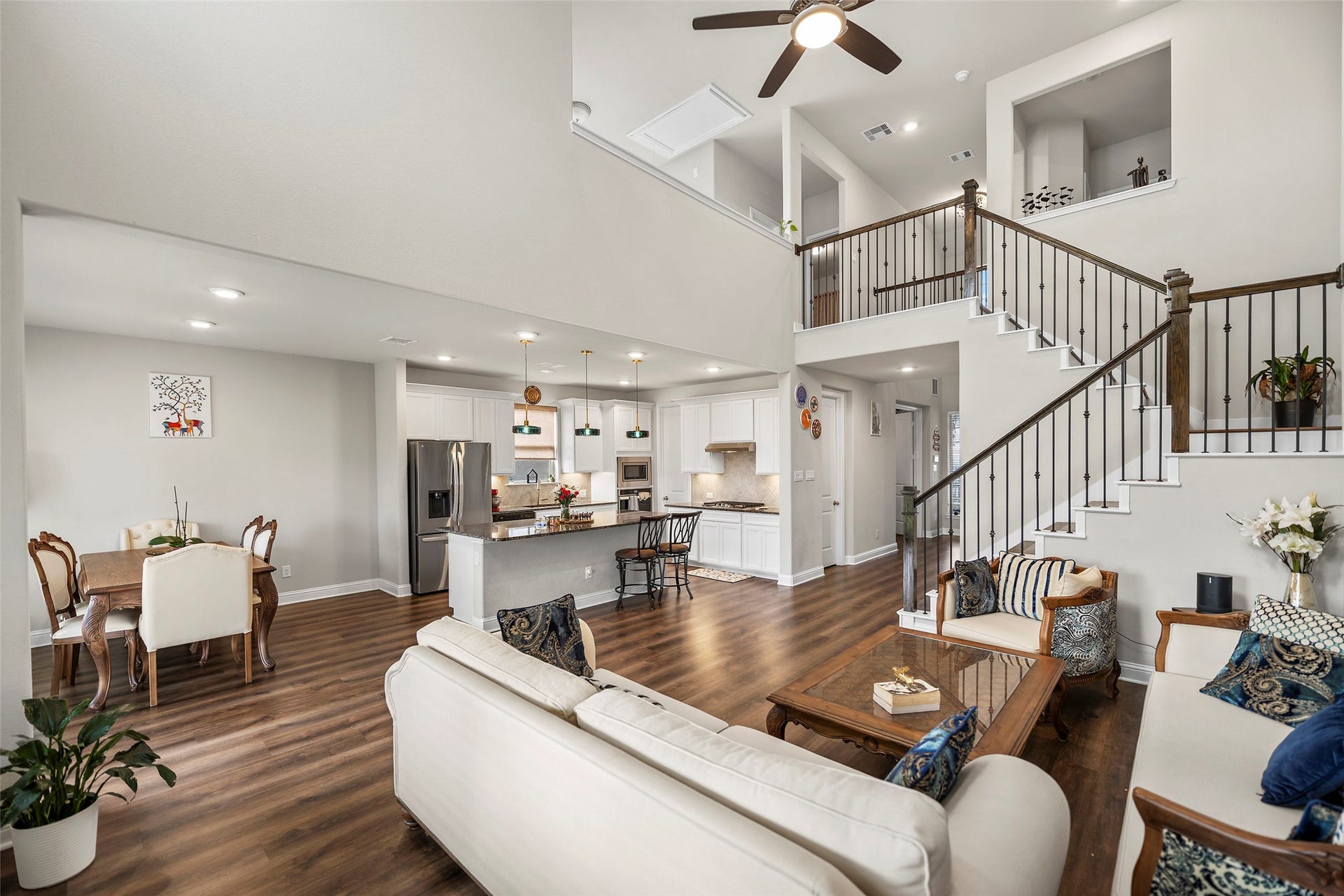 10810 Carolina Willow Court, Cypress, TX 77433 Open living area with high ceilings and an airy, spacious feel.