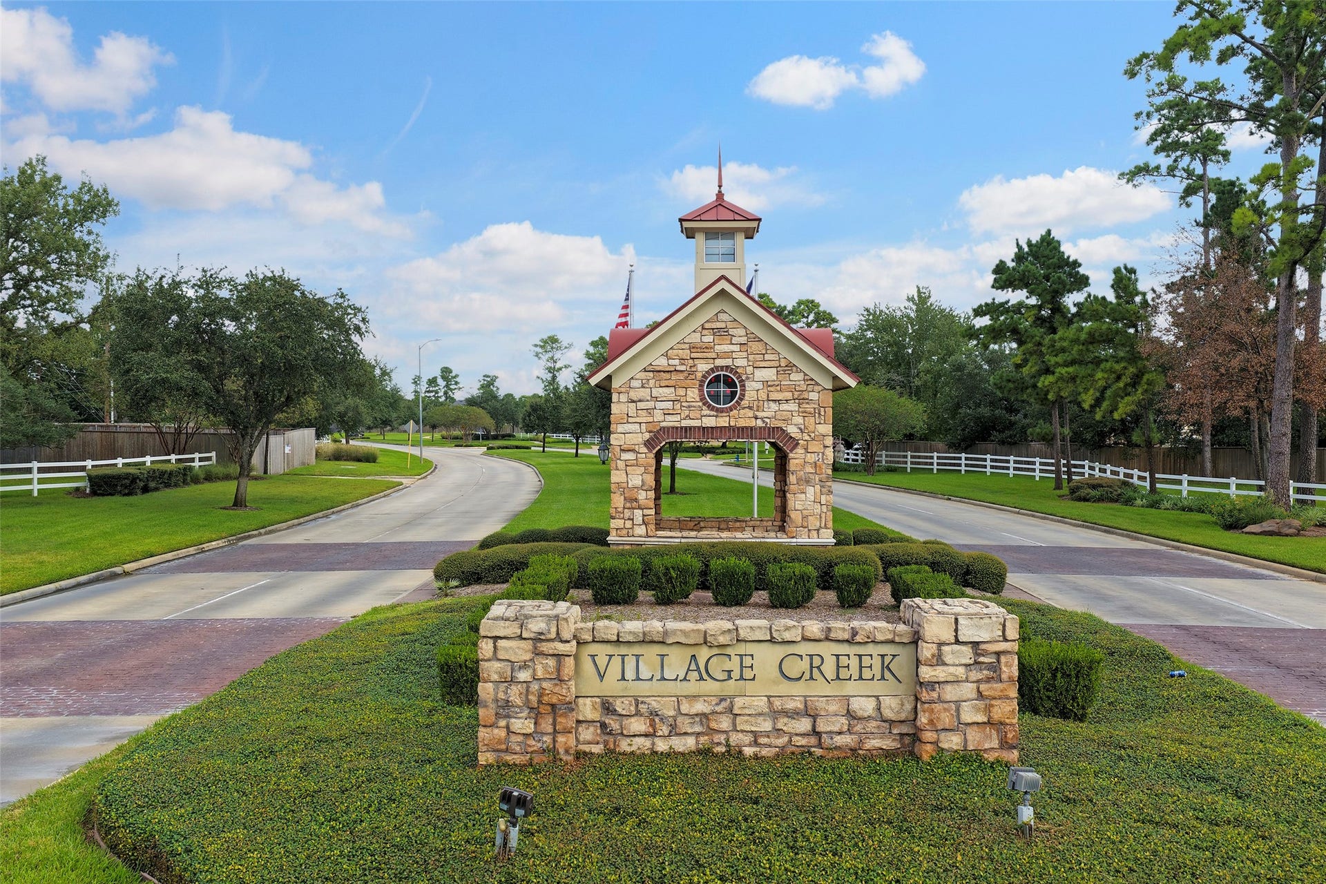 17415 Old Court Drive, Tomball, TX 77377 Neighborhood Entrance