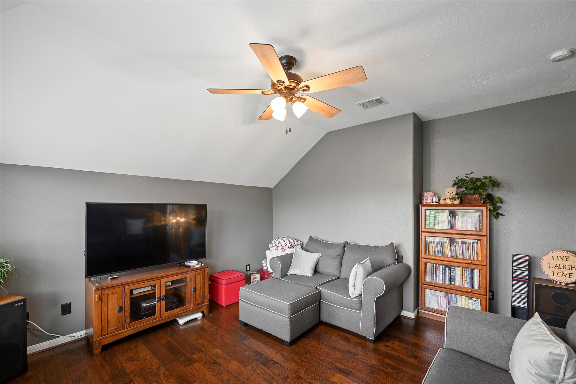 17415 Old Court Drive, Tomball, TX 77377 Upstairs Gameroom
