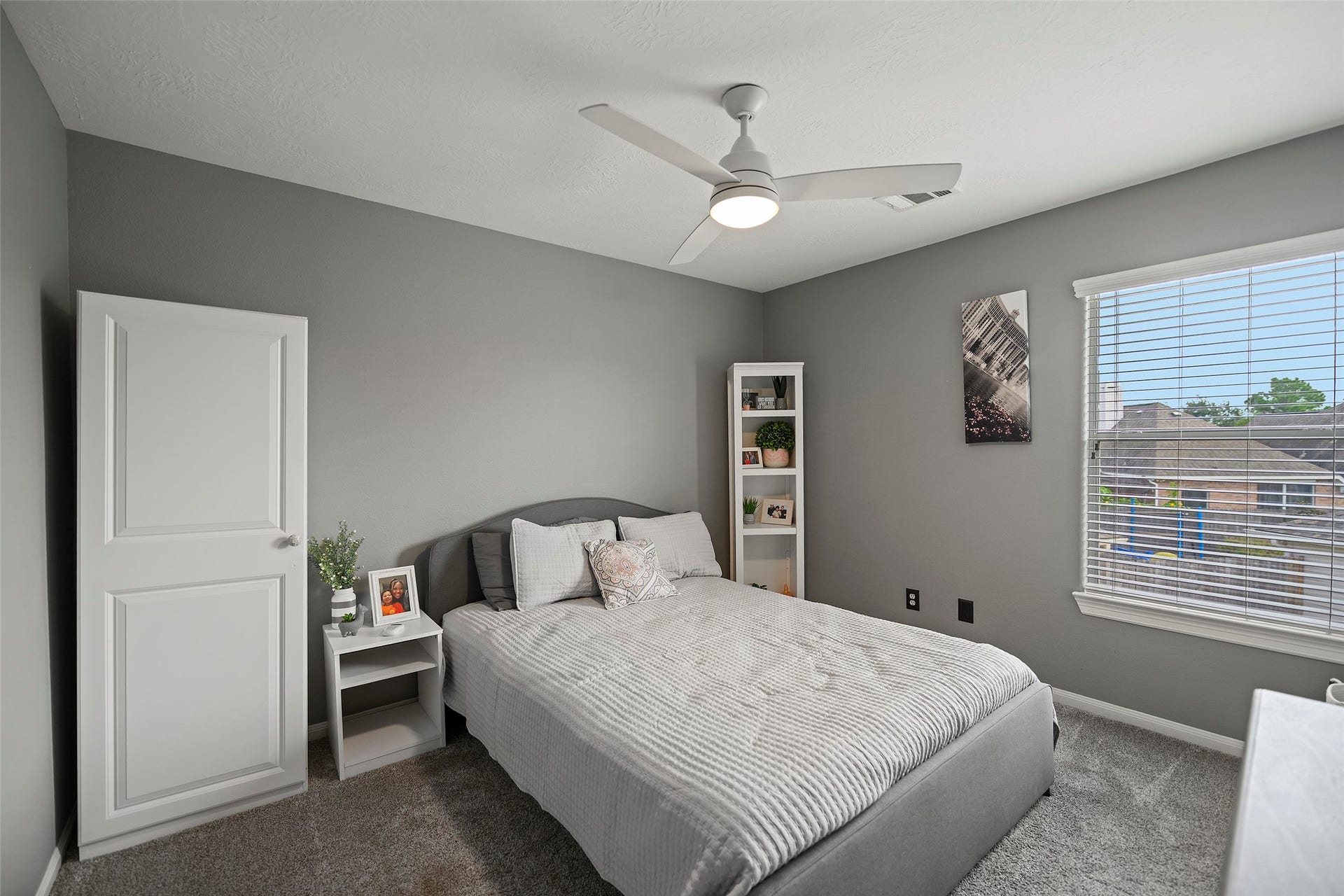17415 Old Court Drive, Tomball, TX 77377 Secondary Bedroom Upstairs