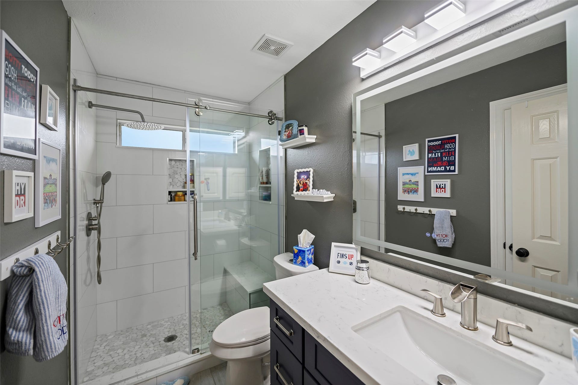 17415 Old Court Drive, Tomball, TX 77377 Secondary Bath Upstairs with Walk-In Shower