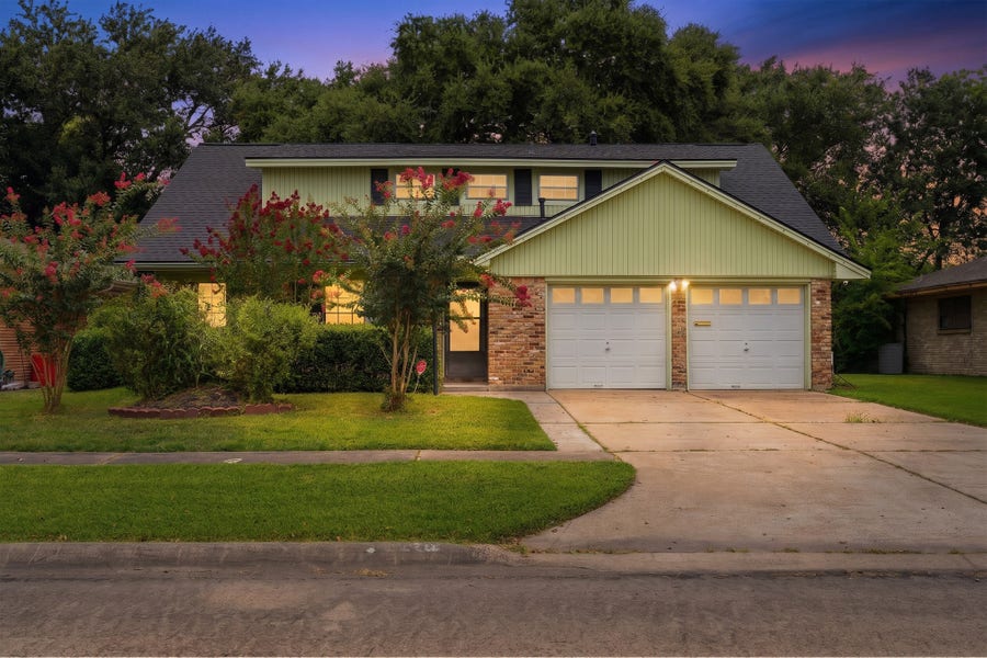 Property photo for 2216 Peach Lane, Pasadena, TX