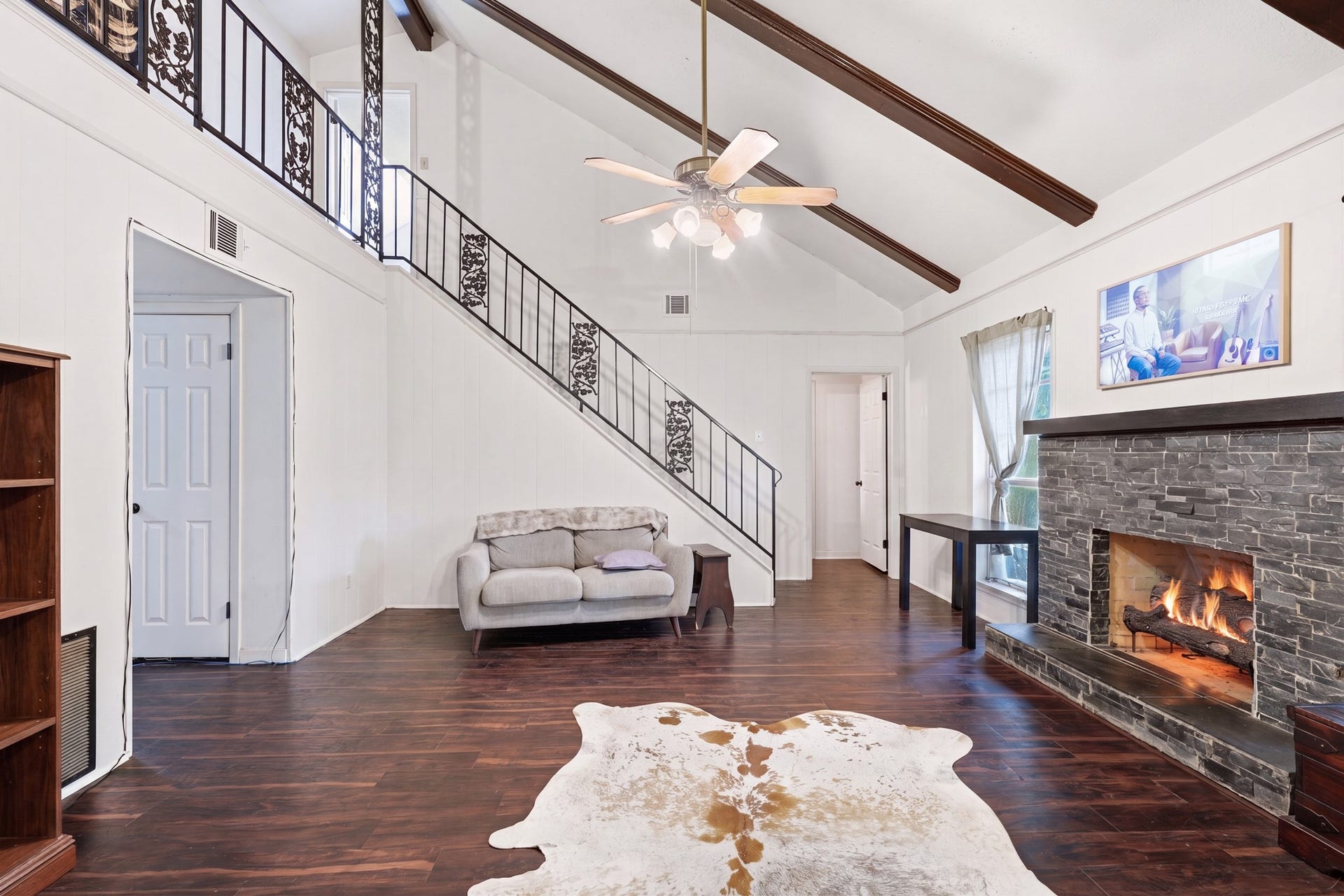 2216 Peach Lane, Pasadena, TX 77502 A view of the living room leading to upstairs