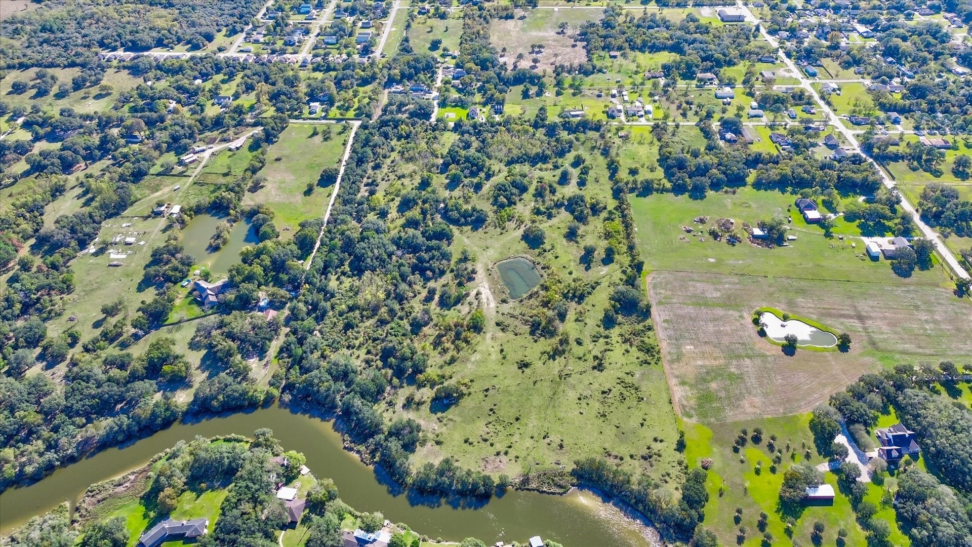 0 Terrebonne, Hitchcock, TX 77563 0 Terrebonne, Hitchcock, TX 77563
