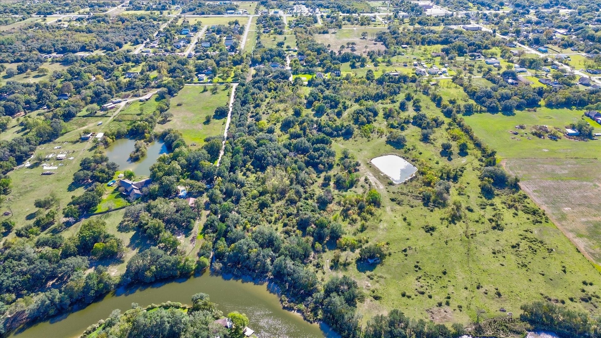 0 Terrebonne, Hitchcock, TX 77563 0 Terrebonne, Hitchcock, TX 77563