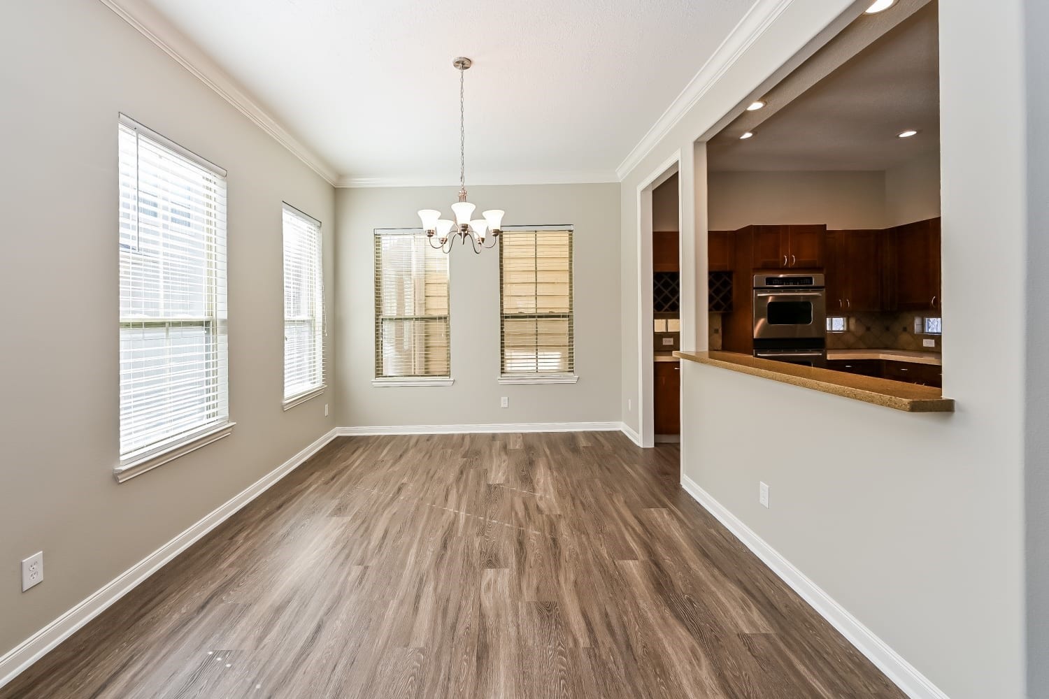 912 W 25th Street, #1, Houston, TX 77008 912 W 25th Street, #1, Houston, TX 77008