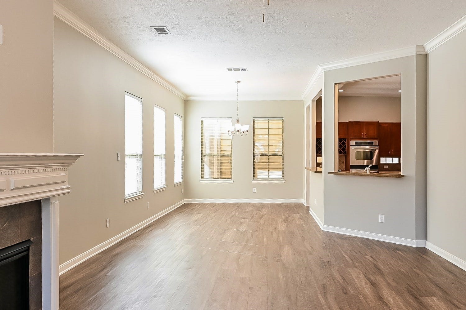 912 W 25th Street, #1, Houston, TX 77008 912 W 25th Street, #1, Houston, TX 77008