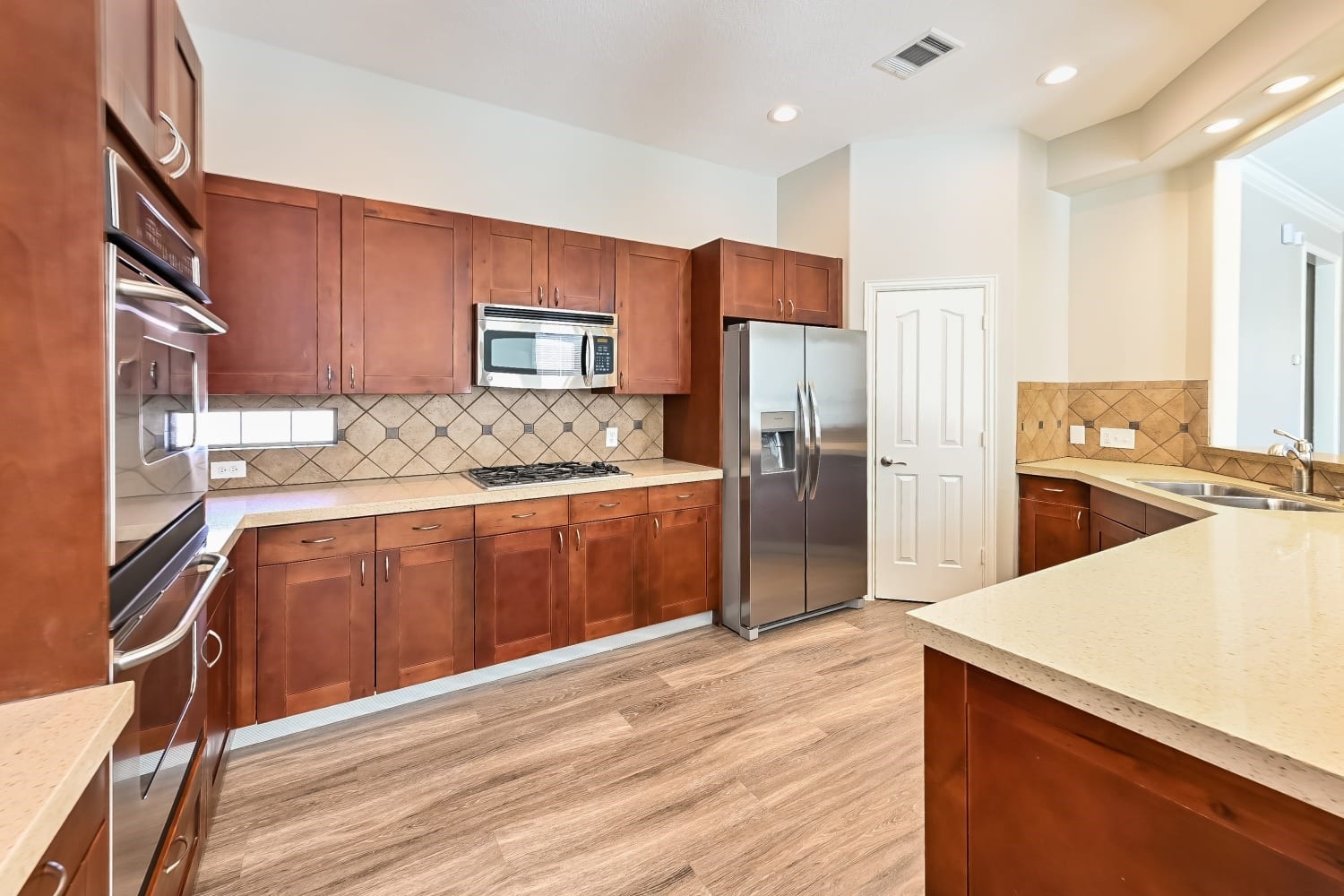 912 W 25th Street, #1, Houston, TX 77008 912 W 25th Street, #1, Houston, TX 77008
