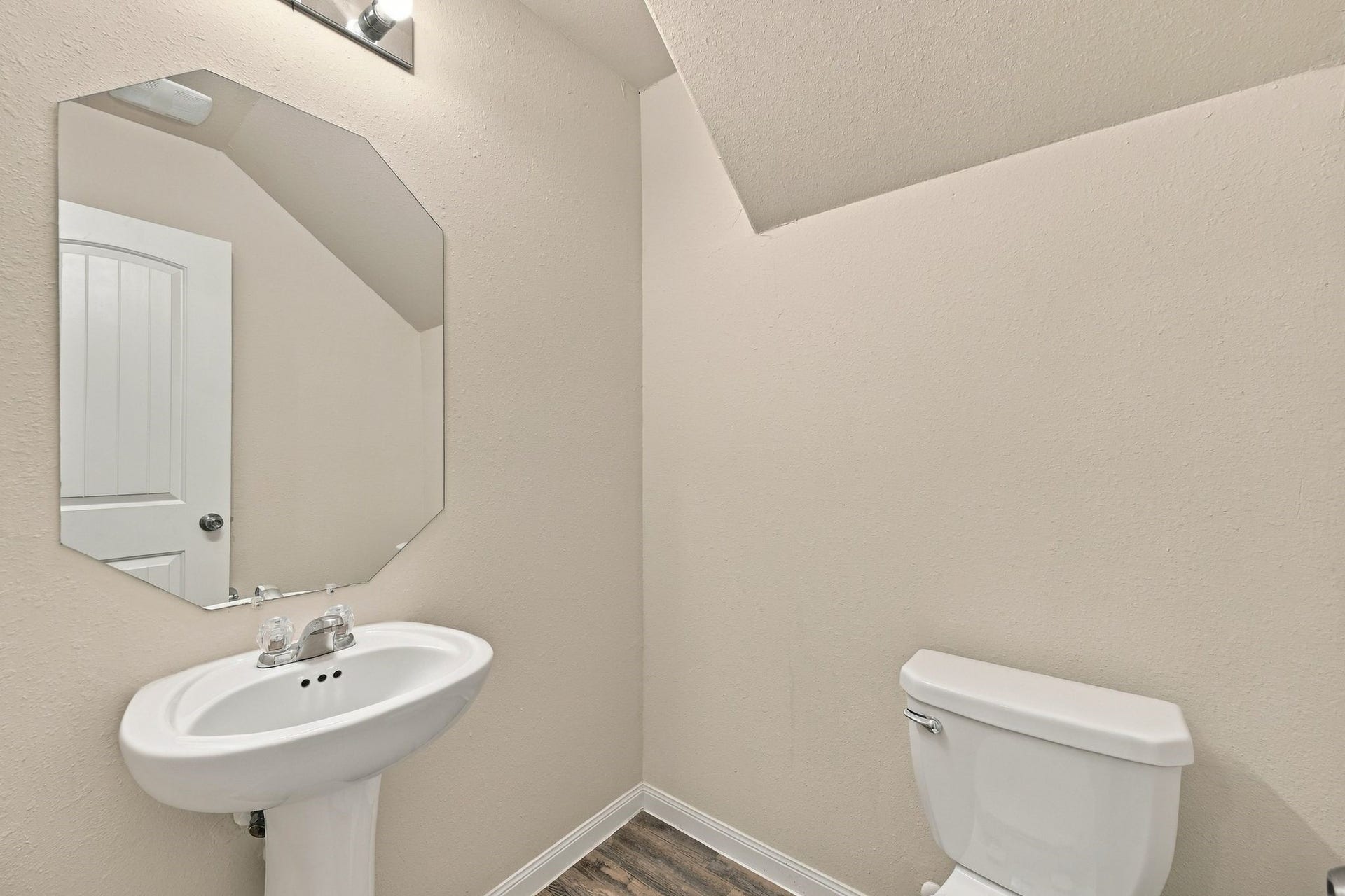 3307 Lake Como Court, Katy, TX 77493 3307 Lake Como Court, Katy, TX 77493