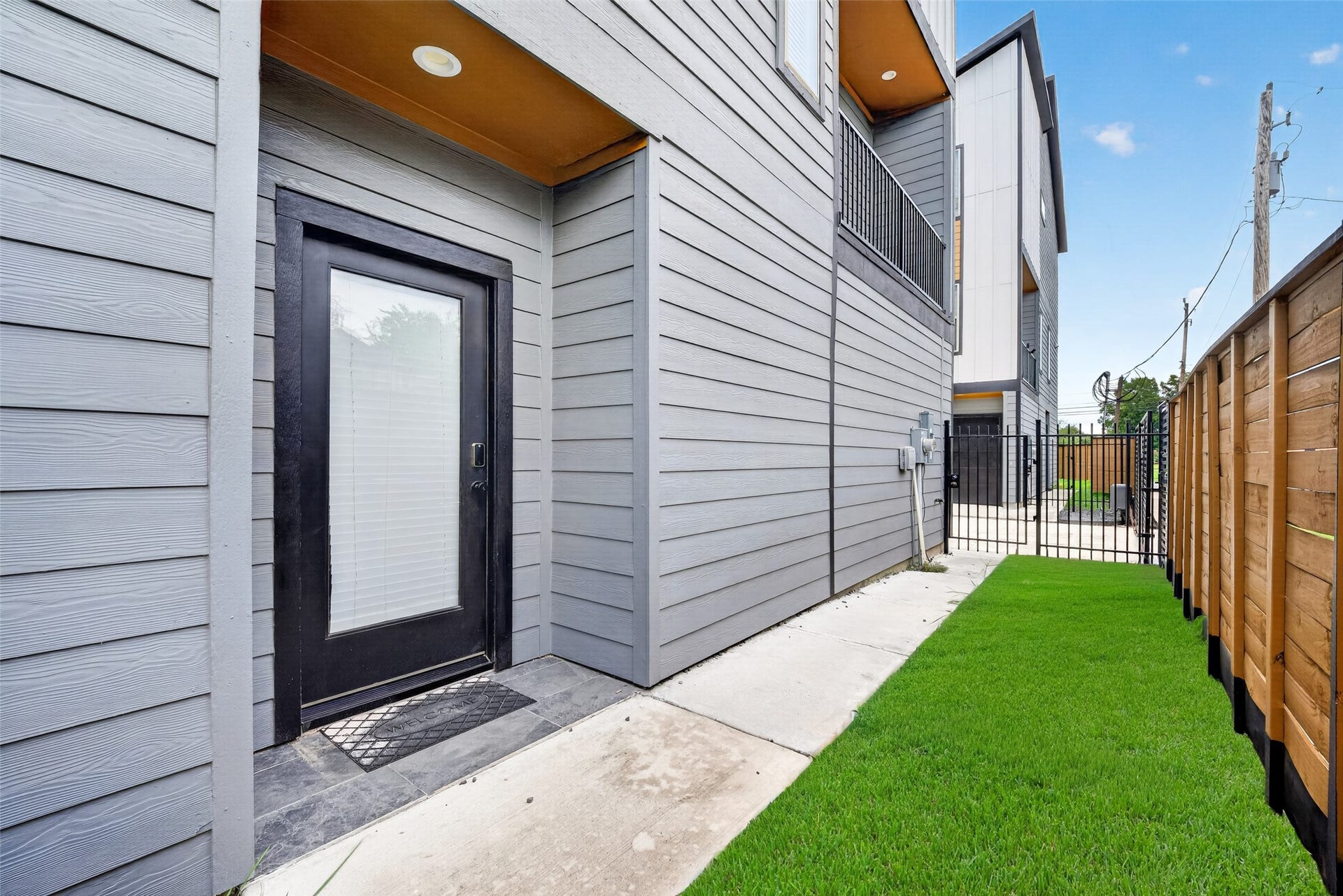 2341 Eagle Street, Houston, TX 77004