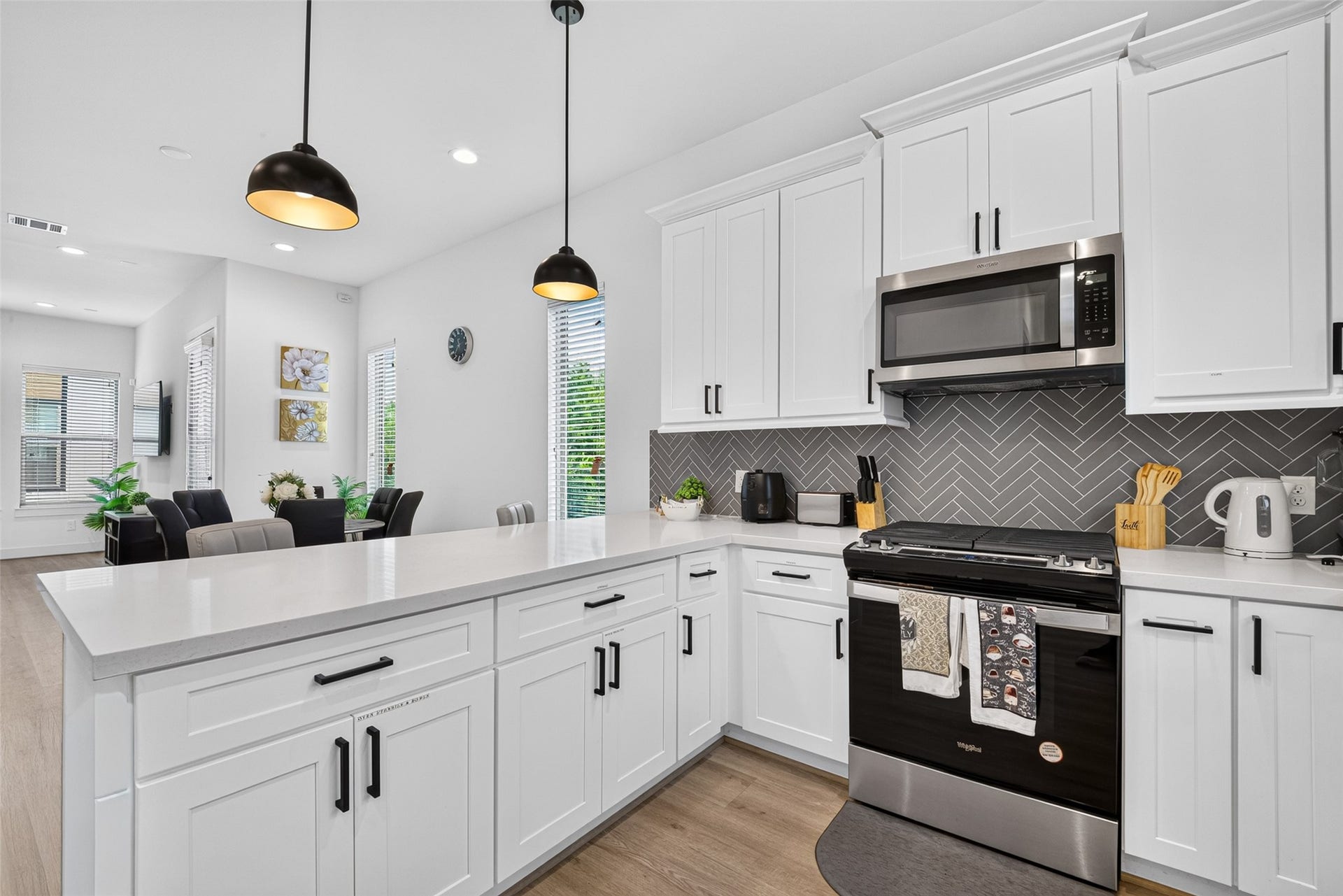 2341 Eagle Street, Houston, TX 77004
