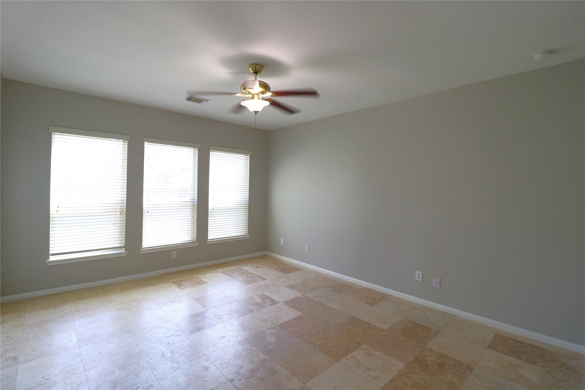 21802 Saragosa Pond Lane, Spring, TX 77379