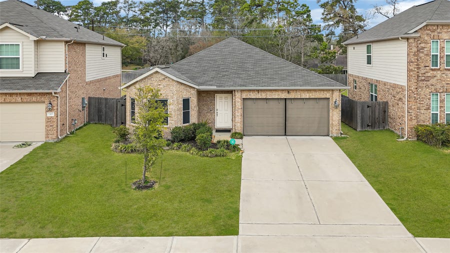 Property photo for 23007 Jetty Manor Lane, Spring, TX
