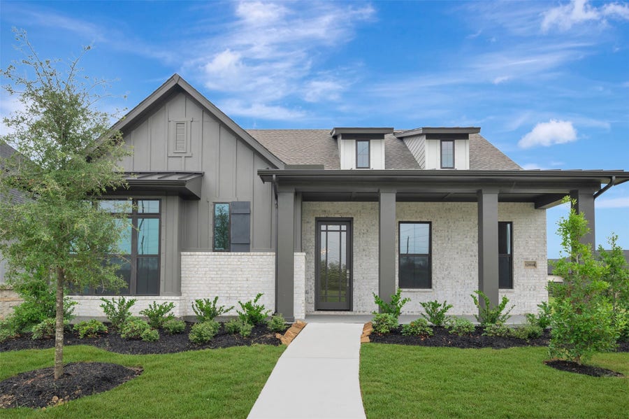 Property photo for 12014 Salty Bend Drive, Mont Belvieu, TX