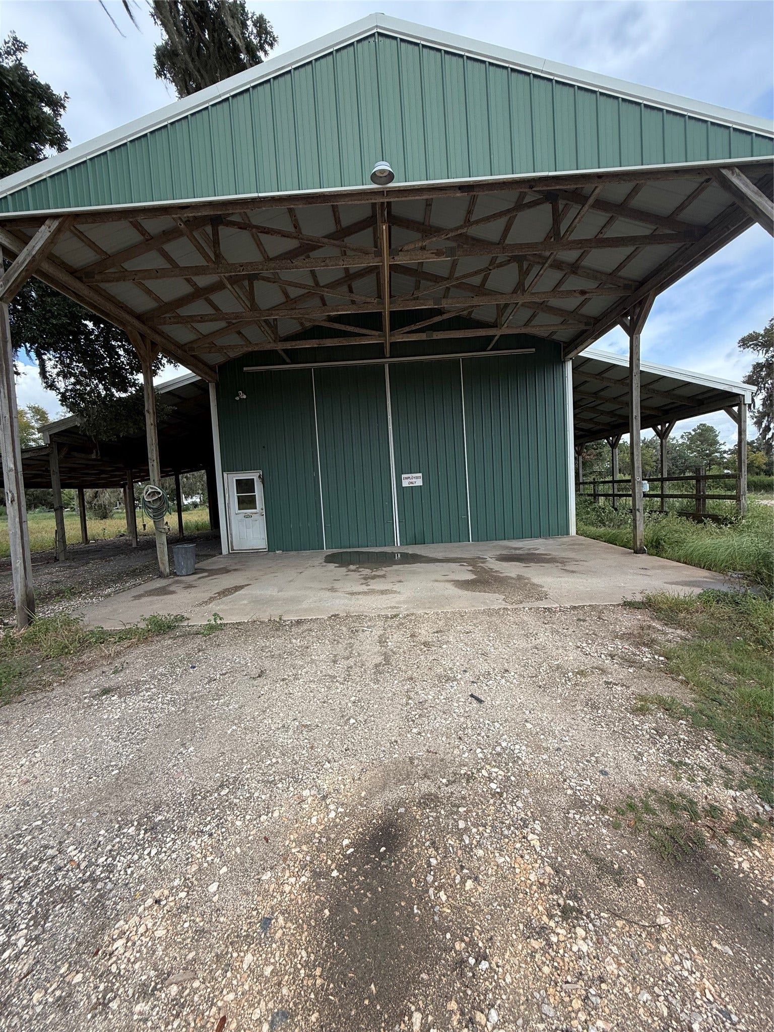 20432 Highway 35, Sweeny, TX 77480