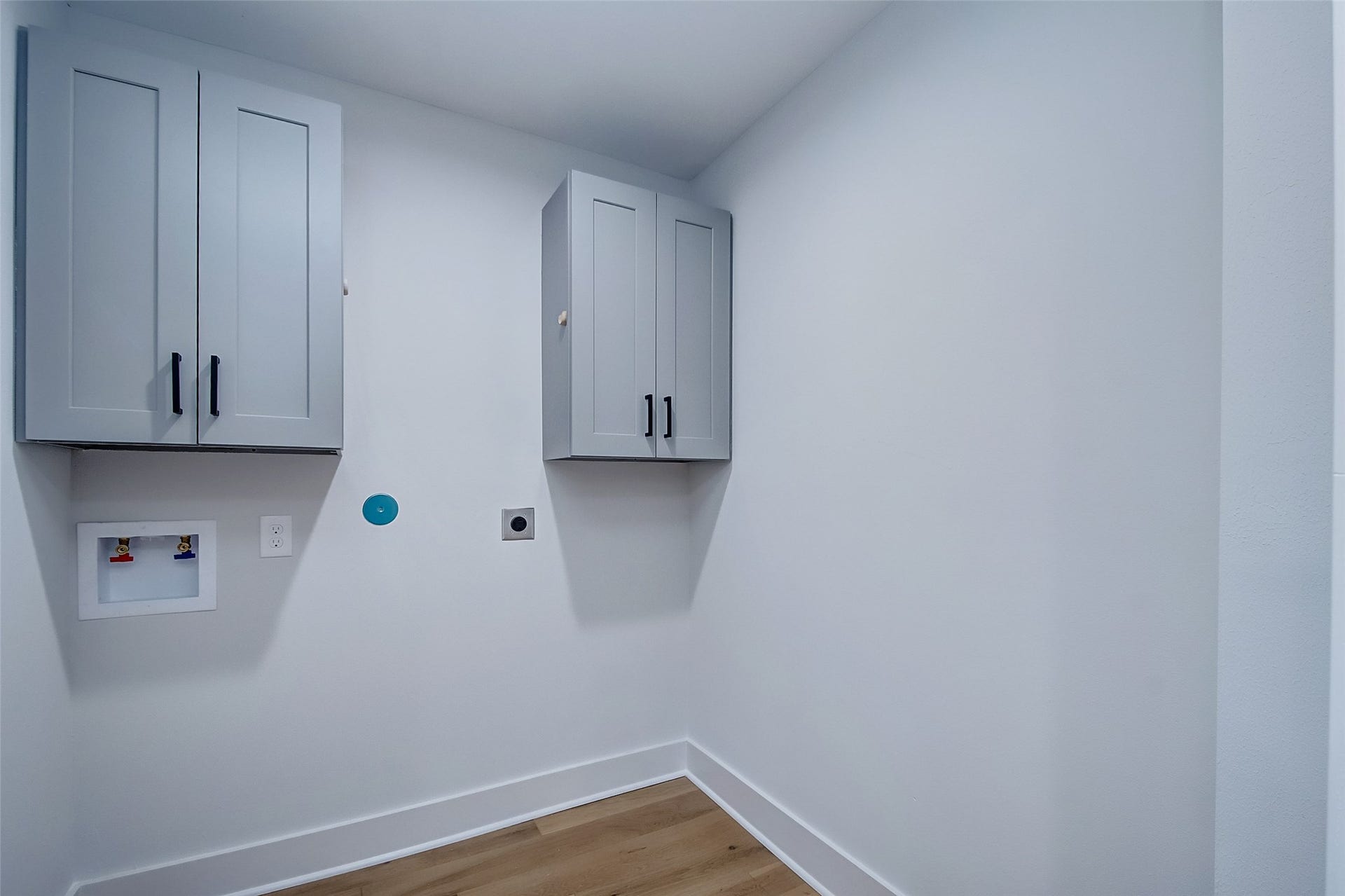 3515 Mona Lee Lane, Houston, TX 77080 3515 Mona Lee Lane, Houston, TX 77080