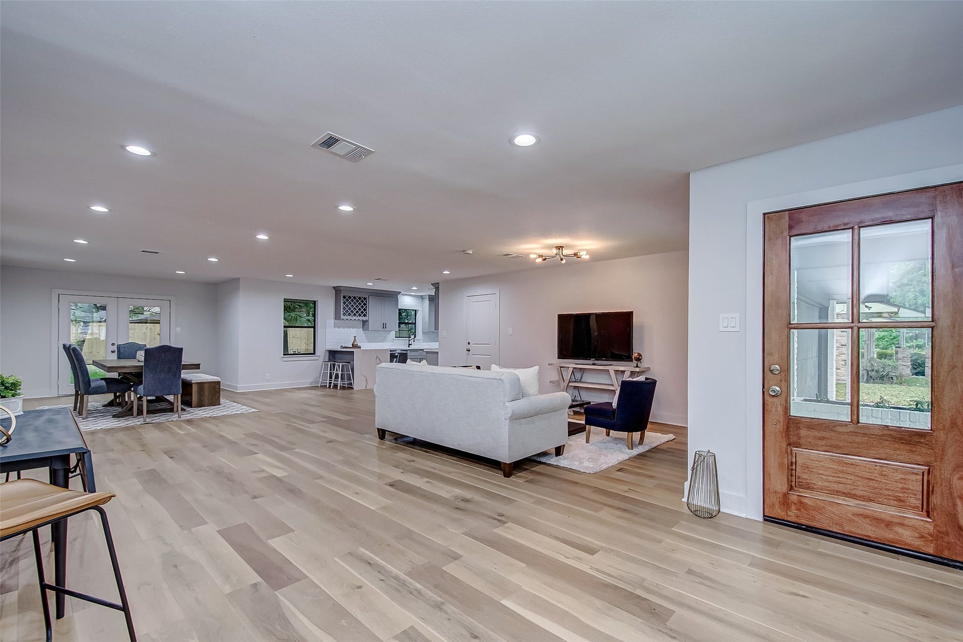 3515 Mona Lee Lane, Houston, TX 77080 3515 Mona Lee Lane, Houston, TX 77080