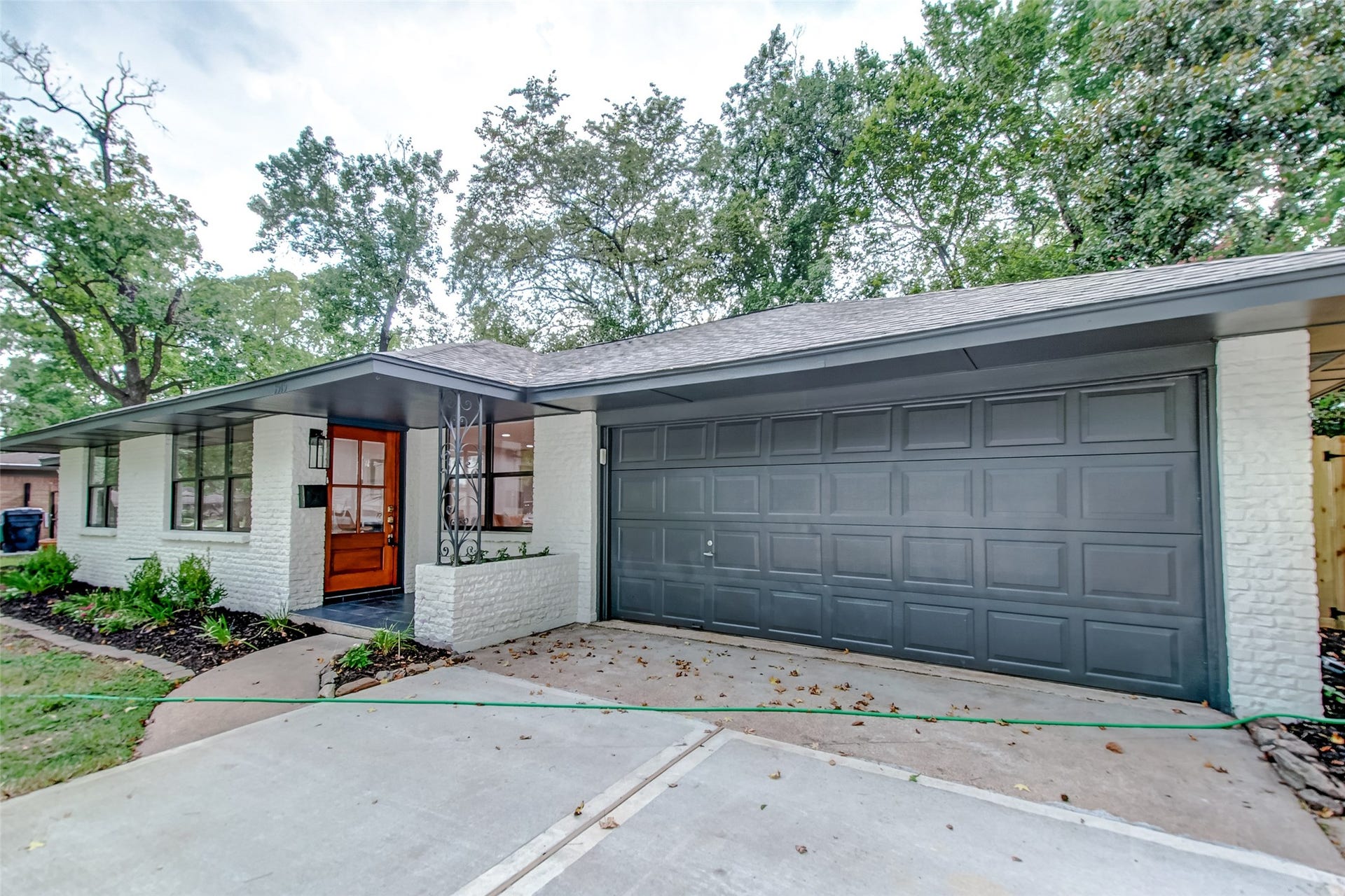 3515 Mona Lee Lane, Houston, TX 77080 3515 Mona Lee Lane, Houston, TX 77080