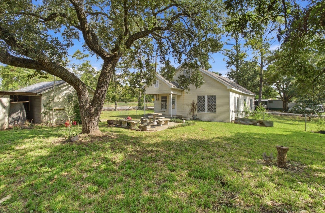 700 Alamo Street, Rosenberg, TX 77471