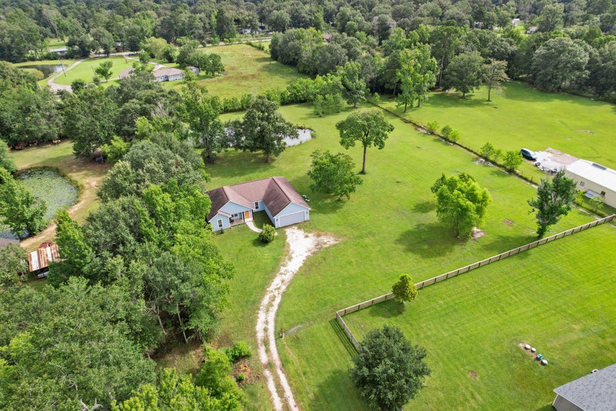 Property photo for 28071 Ivy Oaks Lane, Splendora, TX