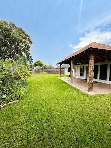 16206 Ruffian Drive, Friendswood, TX 77546 Backyard