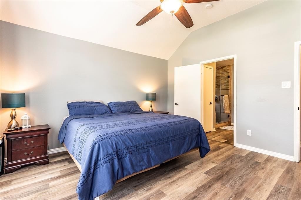 16206 Ruffian Drive, Friendswood, TX 77546 Primary bedroom