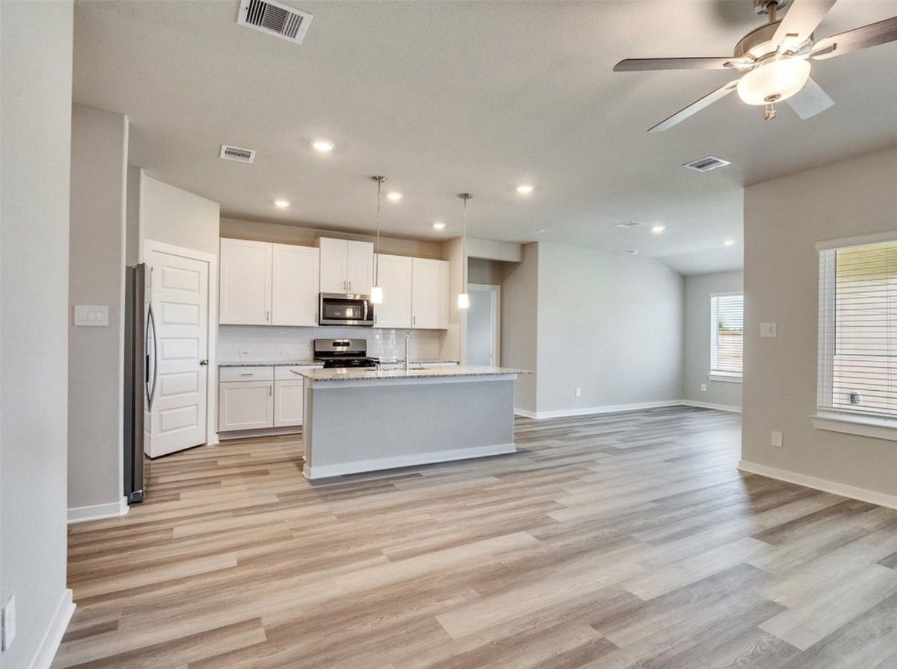 10407 Hermann Trace, Texas City, TX 77591 10407 Hermann Trace, Texas City, TX 77591